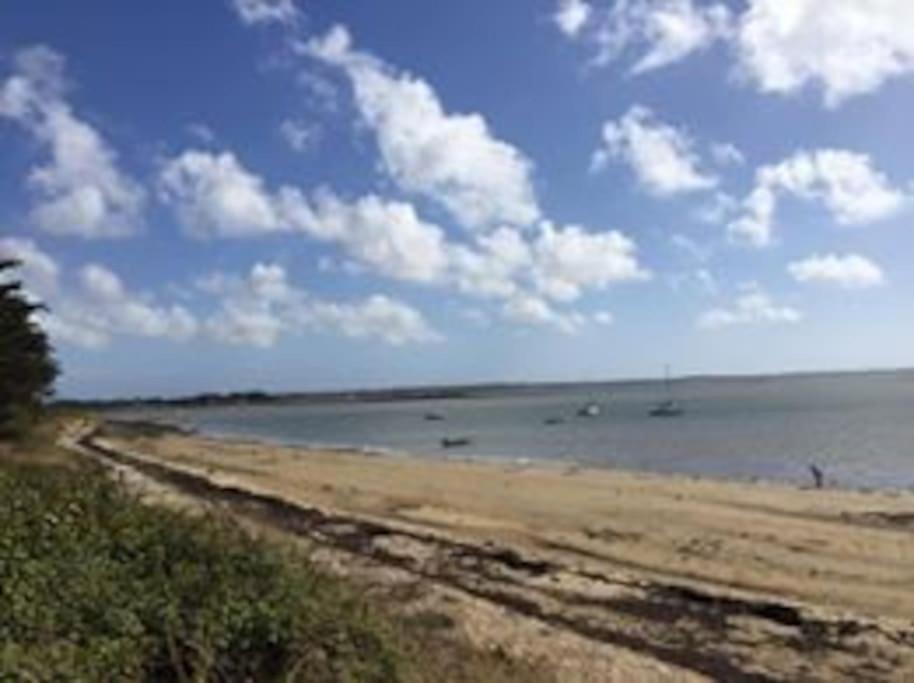 Meuble Sur L'Ile De Tascon A 300 M De La Plage Saint-Armel Buitenkant foto